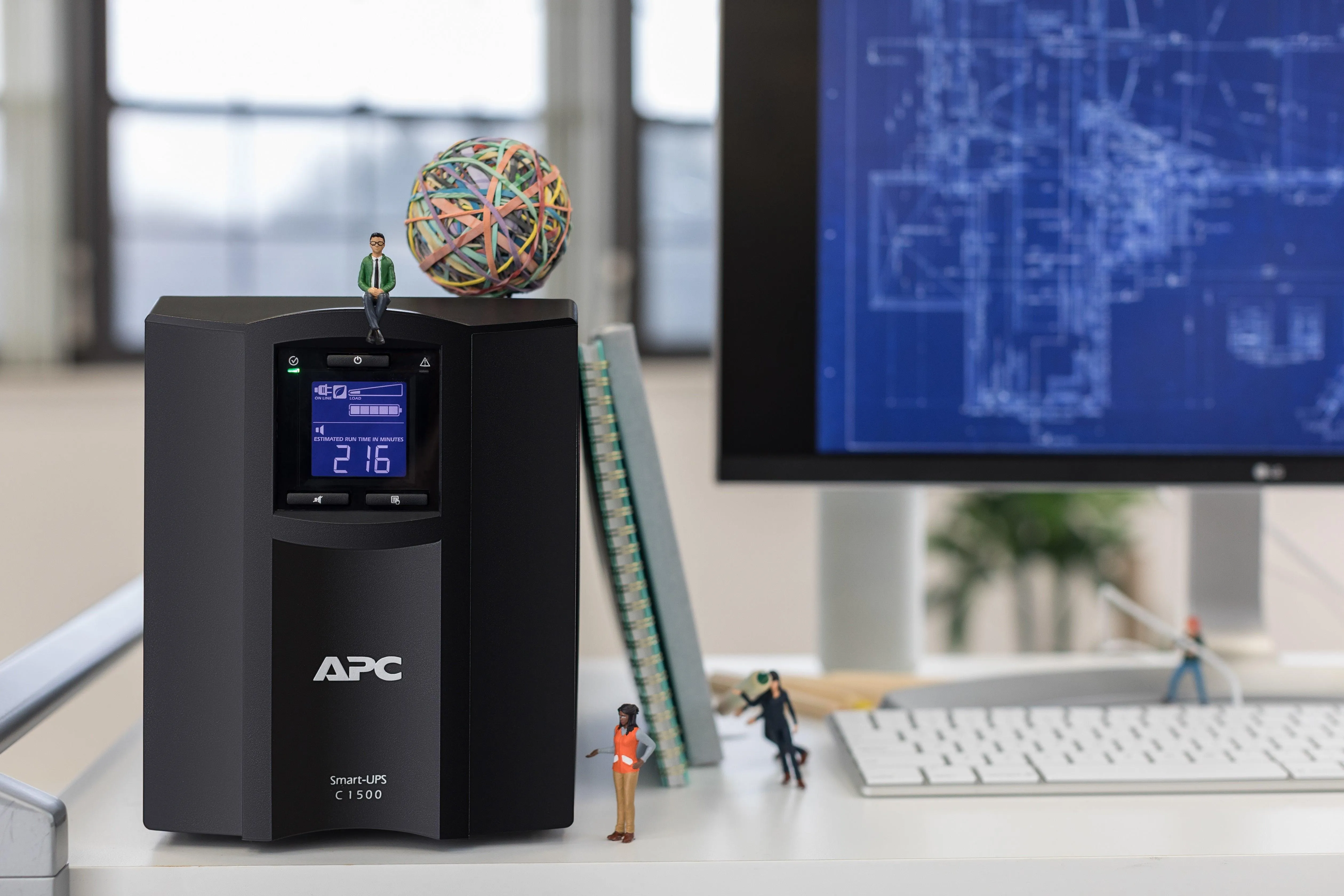APC 1.5 kVA | 900W | 170-300V | 50|60Hz | 459J | 171x439x219mm | 24.09kg | Black (SMC1500IC)
