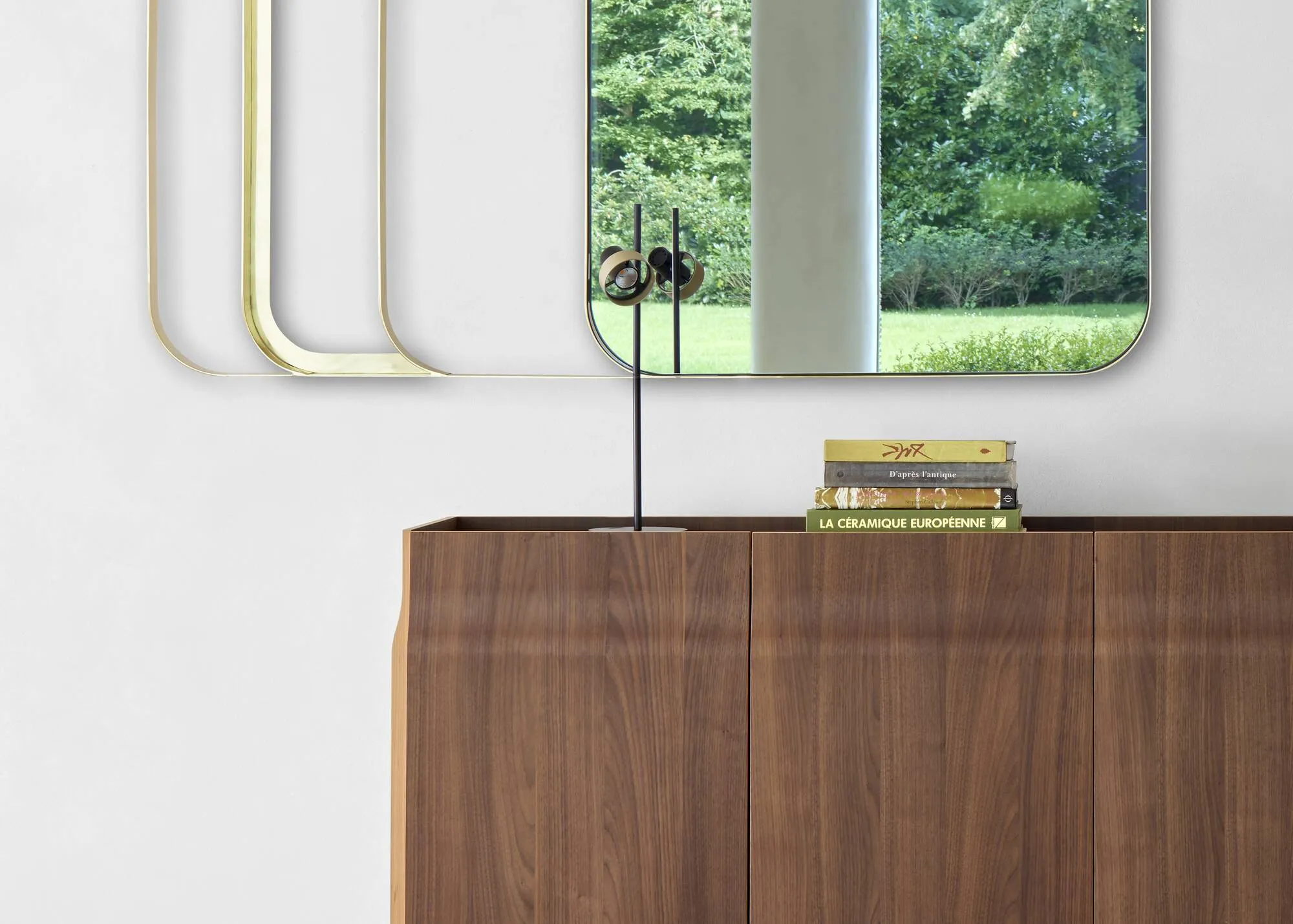 Donut Table Lamp