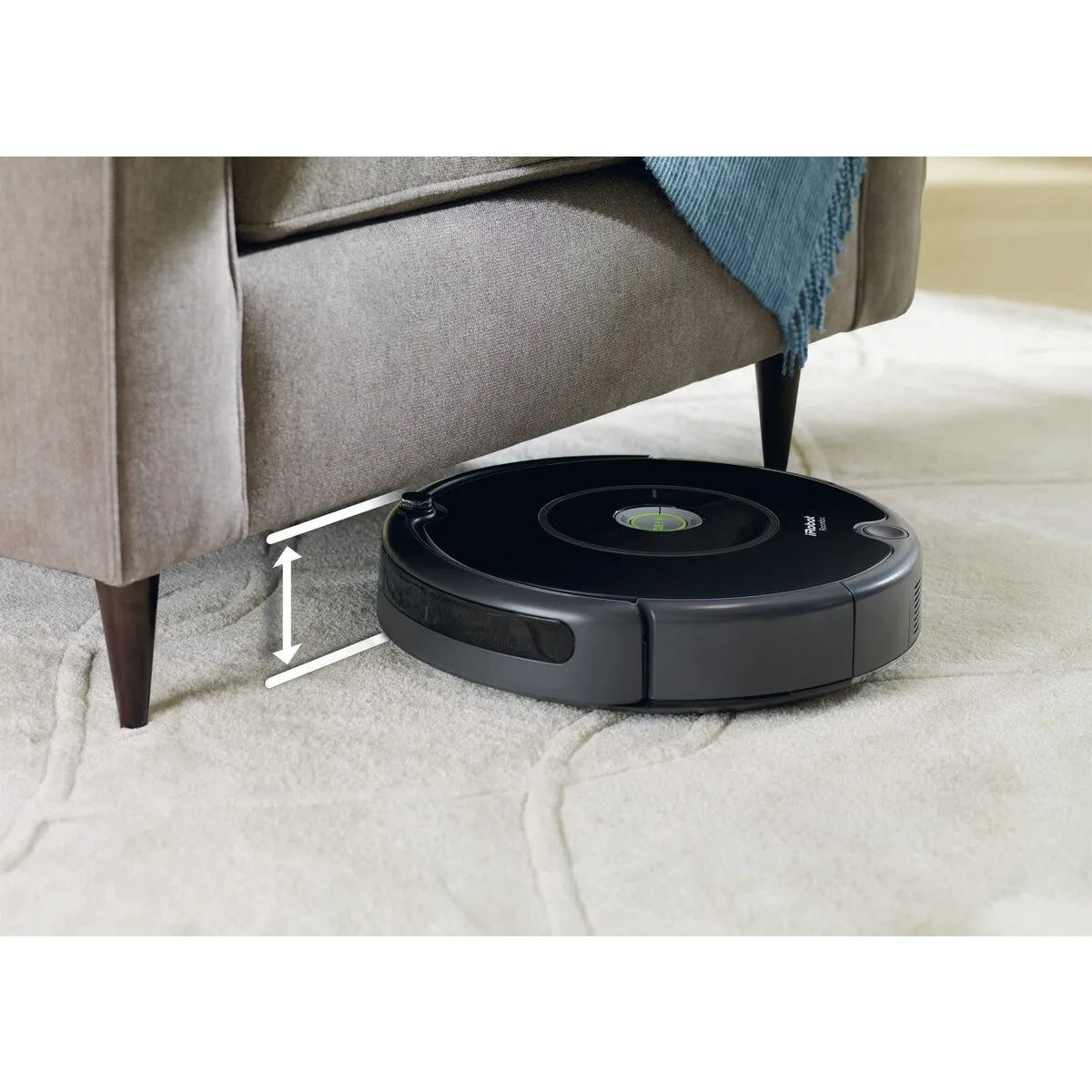 iRobot Roomba 606 Robot Vacuum 3-Stage Cleaning System